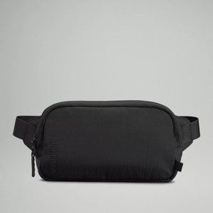 Lululemon Mini Belt Bag